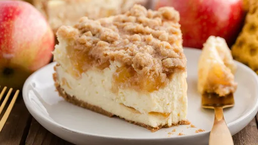Apple Pie Cheesecake