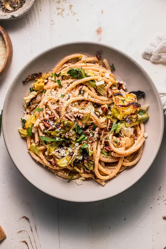 Pasta con il cavolo