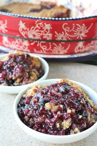 Blueberry Walnut Crisp