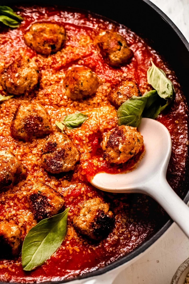 Albóndigas de pollo y requesón