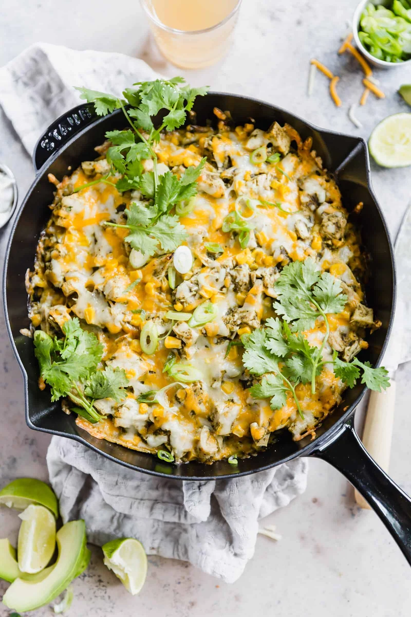 Enchiladas de sartén con queso y pavo o pollo en 35 minutos