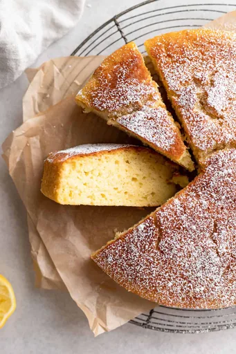 Pastel de limón y aceite de oliva ligero, cítrico y jugoso