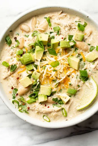 Slow Cooker White Chicken Chili