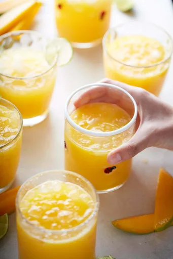 Mango agua fresca, bebida mexicana de mango