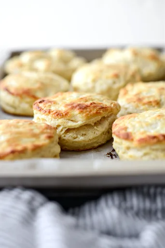 Easy Buttermilk Biscuits