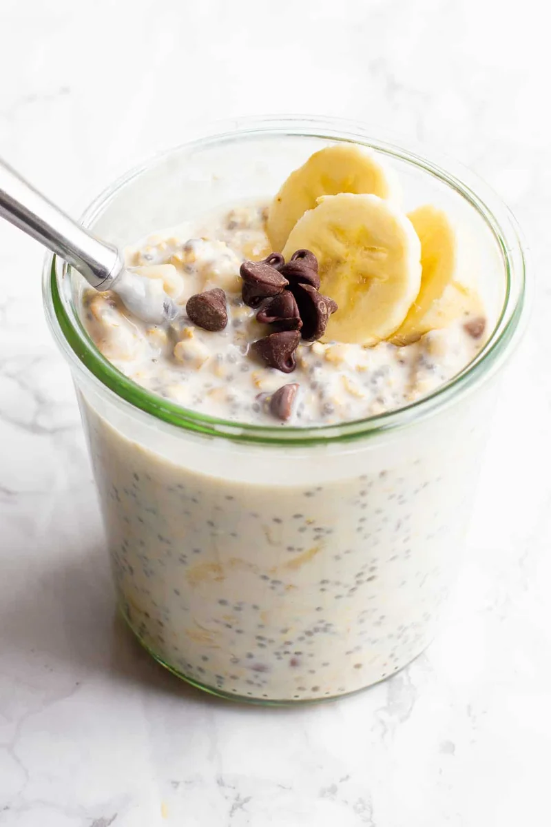 Chocolate Chip Banana Overnight Oats Recipe