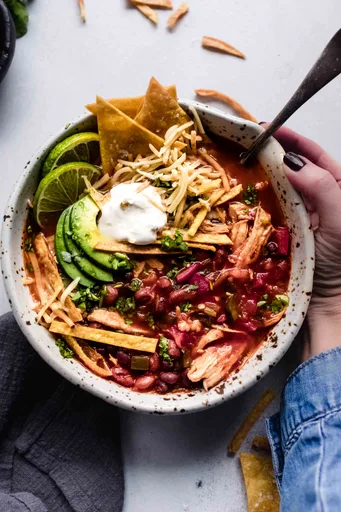 Sopa de tortilla con pollo en Instant Pot