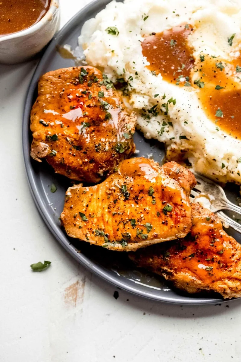 Instant Pot Pork Chops and Gravy