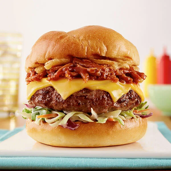 Burger mit BBQ-Pulled-Pork