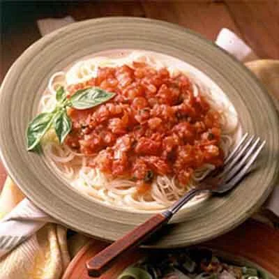 Fresh Tomato-Basil Sauce