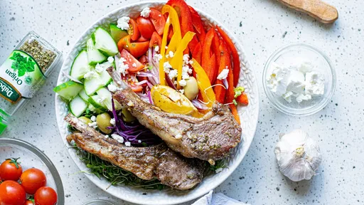 Chuletas de cerdo griegas al horno con limón