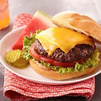 Bisonburger mit Pfefferkörnern