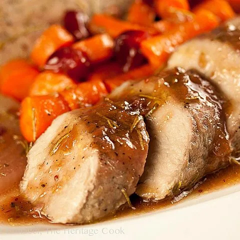 Solomillo de cerdo glaseado al arándano rojo (sin gluten)