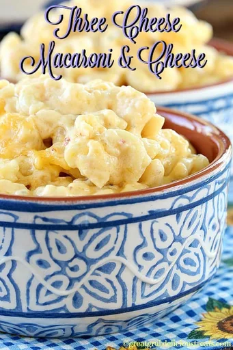 Macarrones con Tres Quesos