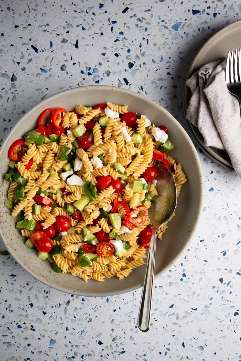 Ensalada de Pasta con Aderezo de Limón Amarillo