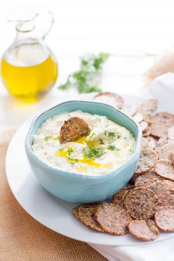 Dip de Alubias Blancas y Ajo Asado