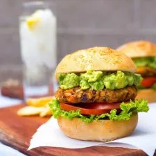 Green Chili and Sweet Potato Veggie Burgers