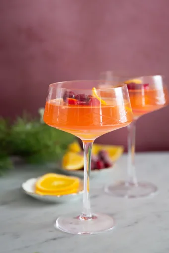 mimosa magica con hielos de naranja y arandano