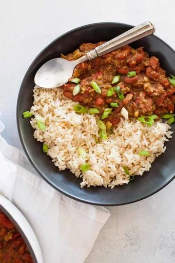 Judías rojas con arroz veganas