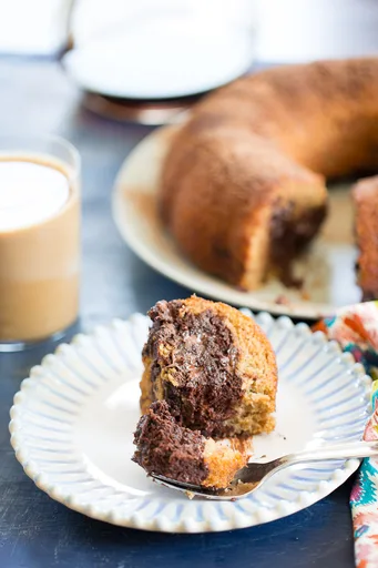 Pan de plátano con chocolate marmoleado