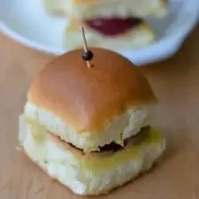 Vegan Beet Sliders Recipe