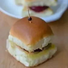 Vegan Beet Sliders Recipe