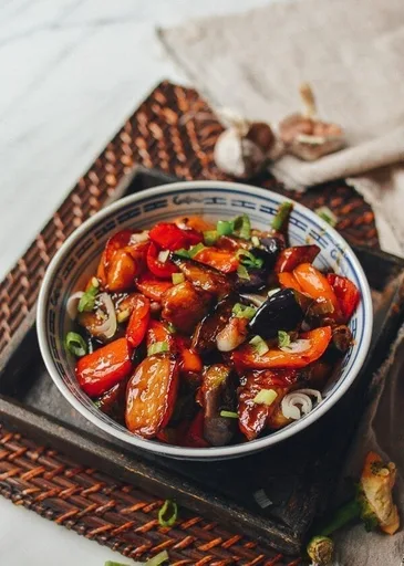 Stir-fried Eggplant, Potatoes & Peppers (Di San Xian)