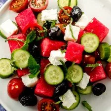 Ensalada de sandía, pepino y feta