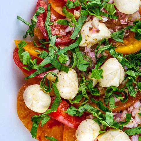 Ensalada Caprese de Tomate