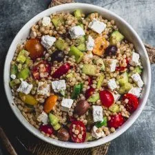 Ensalada de pasta griega