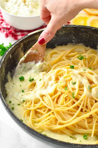 Salsa de pasta con requesón