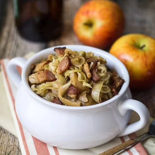 Receta de Col Estofada con Bacon