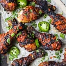 Muslos de pollo a la parrilla con harissa marroquí
