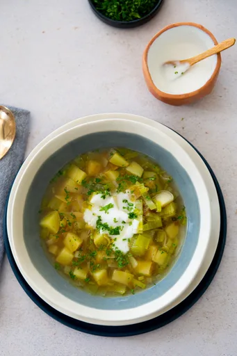 Sopa de poro y papa