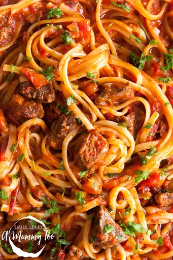One Pot Slow-Cooked Beef Ragu Linguine Recipe