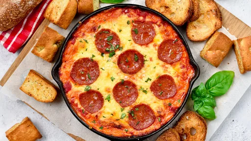 Keto Pizza Dip