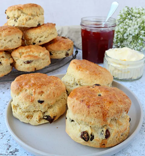 Fruit Scones