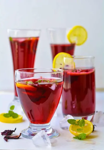 How To Make Hibiscus Tea, Agua De Jamaica