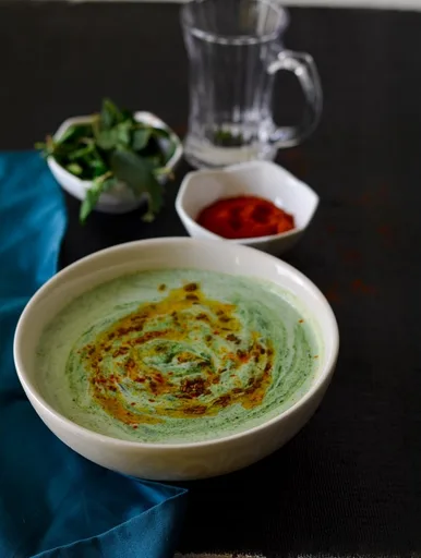Bathua ka Raita