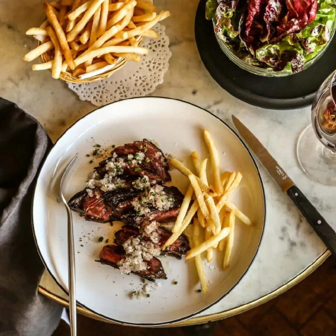 France-Soir’s Onglet À l’échalote: Hanger steak with eschallots