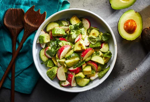 Ensalada de Aguacate y Rábano