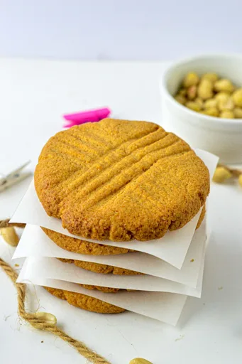 Keto Peanut Butter Cookies with Almond Flour