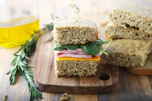 Pan focaccia bajo en carbohidratos