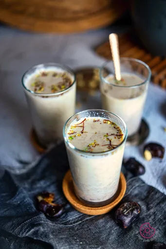 Date Milk