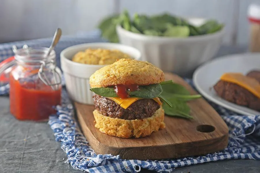 Low-Carb Microwave Hamburger Buns