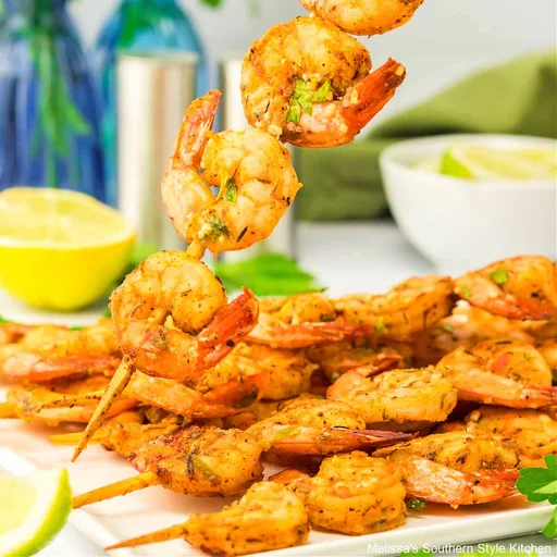 Brochetas de langostinos