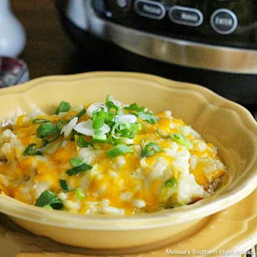 Patatas al estilo ranchero con queso en cocción lenta