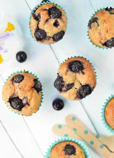 Healthy Banana Blueberry Muffins