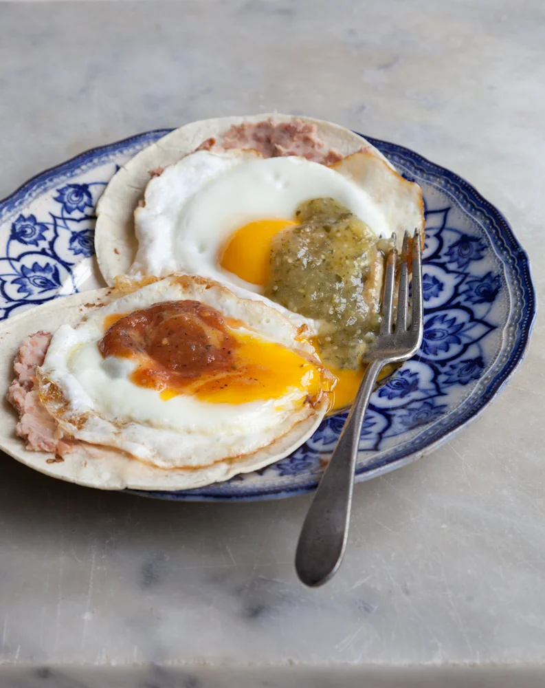 Huevos Divorciados