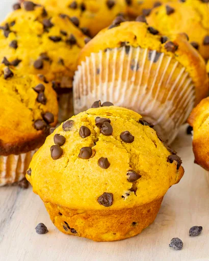Pumpkin Chocolate Chip Muffins